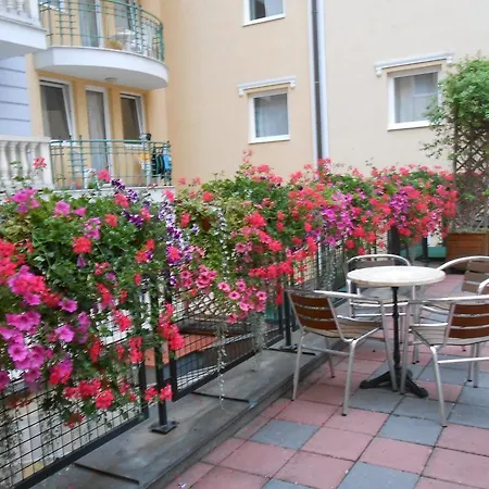 Apartment Pallace Wellness Heviz