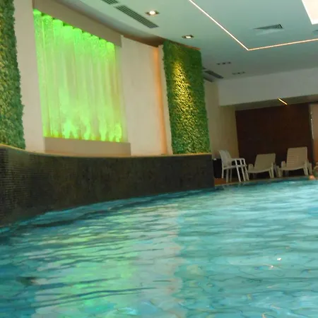 Pallace Wellness Apartment Heviz